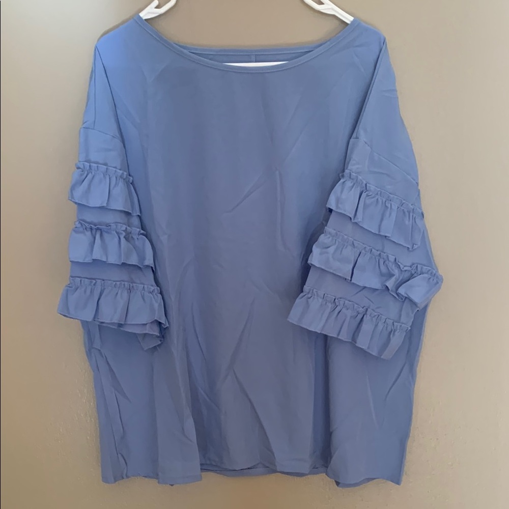 💜$10 Blue Ruffle Sleeve Women's Top